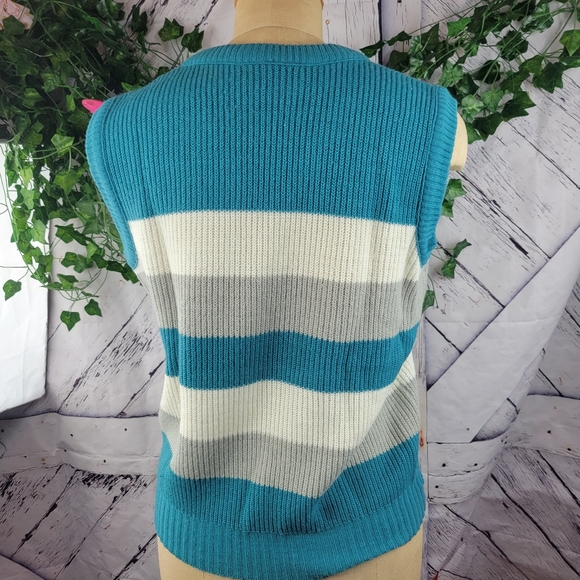 Cooper - Picture 2 of 11